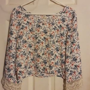 Cropped Hollister top